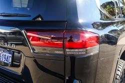 2024 Toyota Landcruiser VX