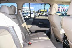 2024 Toyota Landcruiser VX