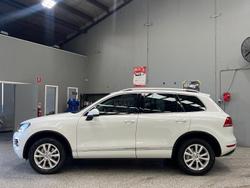2014 Volkswagen Touareg 150TDI 7P MY14 Four Wheel Drive Pure White