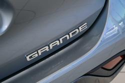 2022 Toyota Kluger Grande