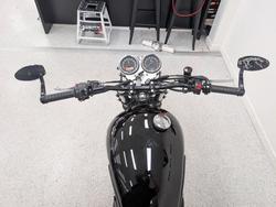 Triumph 2013 TRIUMPH 865CC BONNEVILLE A2 Black