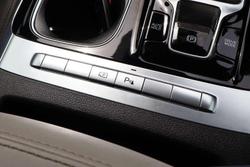 2023 Kia Carnival SLi