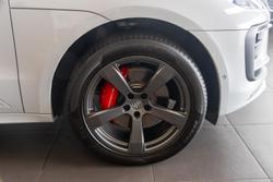 2021 Porsche Macan S