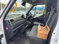 2023 Renault Master Pro 110kW