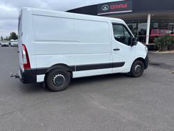 2023 Renault Master Pro 110kW