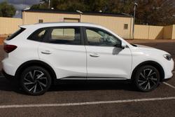 2025 MG ZS Essence