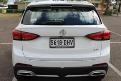 2025 MG ZS Essence