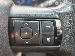 2017 Toyota Hilux SR5