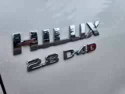 2017 Toyota Hilux SR5