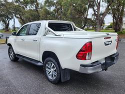 2017 Toyota Hilux SR5