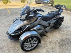 2013 BRP SPYDER ST Silver