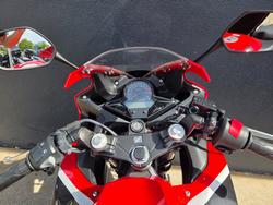 2017 Honda CBR300R RED