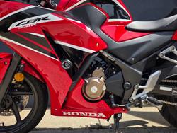 2017 Honda CBR300R RED