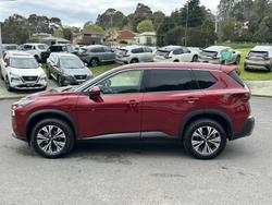 2025 Nissan X-TRAIL ST-L