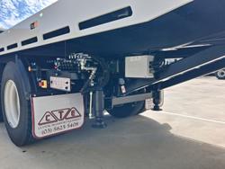 2026 Isuzu F Series FVY 260-300 AT R67