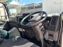 2026 Isuzu F Series FVY 260-300 AT R67