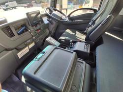 2026 Isuzu F Series FVY 260-300 AT R67