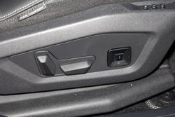 2024 Peugeot 3008 GT Premium Hybrid