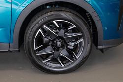 2024 Peugeot 3008 GT Premium Hybrid