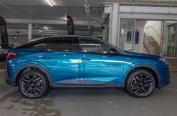 2024 Peugeot 3008 GT Premium Hybrid