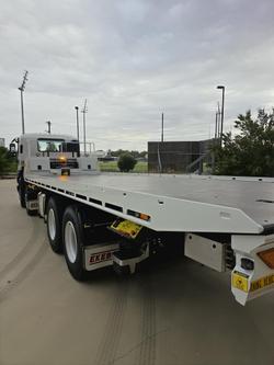 2025 Isuzu F Series FYJ300-350