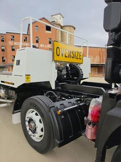 2025 Isuzu F Series FYJ300-350