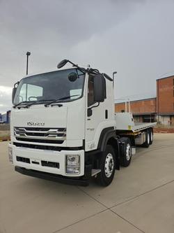 2025 Isuzu F Series FYJ300-350