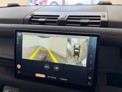 2021 Land Rover Defender 110 P400 SE