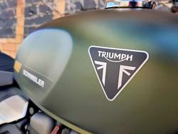 2026 TRIUMPH SCRAMBLER 900 KHAKI