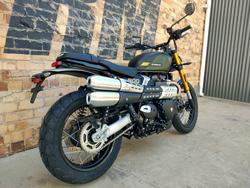 2026 TRIUMPH SCRAMBLER 900 KHAKI