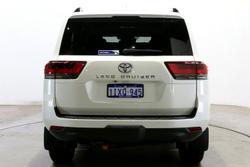 2024 Toyota Landcruiser VX