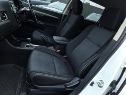 2015 Mitsubishi Outlander LS