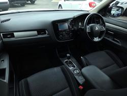 2015 Mitsubishi Outlander LS