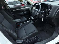 2015 Mitsubishi Outlander LS