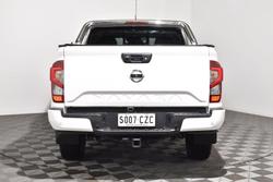 2023 Nissan Navara ST-X