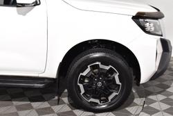 2023 Nissan Navara ST-X