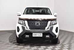 2023 Nissan Navara ST-X