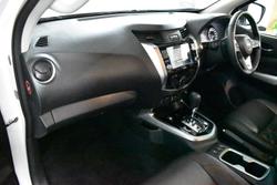 2023 Nissan Navara ST-X