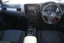 2016 Mitsubishi Outlander LS