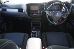 2016 Mitsubishi Outlander LS