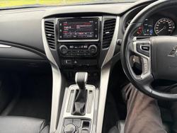 2017 Mitsubishi Pajero Sport Exceed