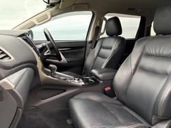 2017 Mitsubishi Pajero Sport Exceed