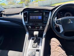 2020 Mitsubishi Pajero Sport GLX
