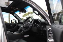 2021 Toyota Landcruiser VX