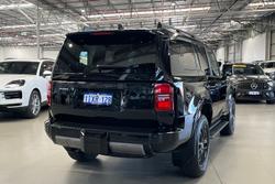 2025 Toyota Landcruiser Prado Kakadu