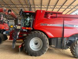 2018 CASE IH 7240