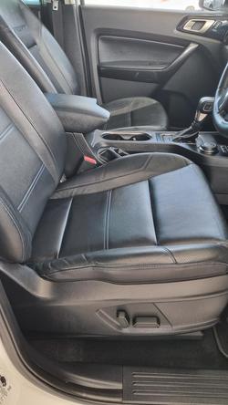 2020 Ford Everest Sport