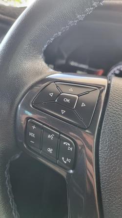 2020 Ford Everest Sport