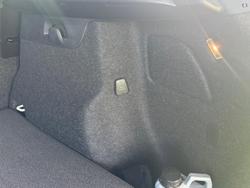 2022 Volvo XC40 Ultimate B5 Dark