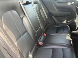 2022 Volvo XC40 Ultimate B5 Dark